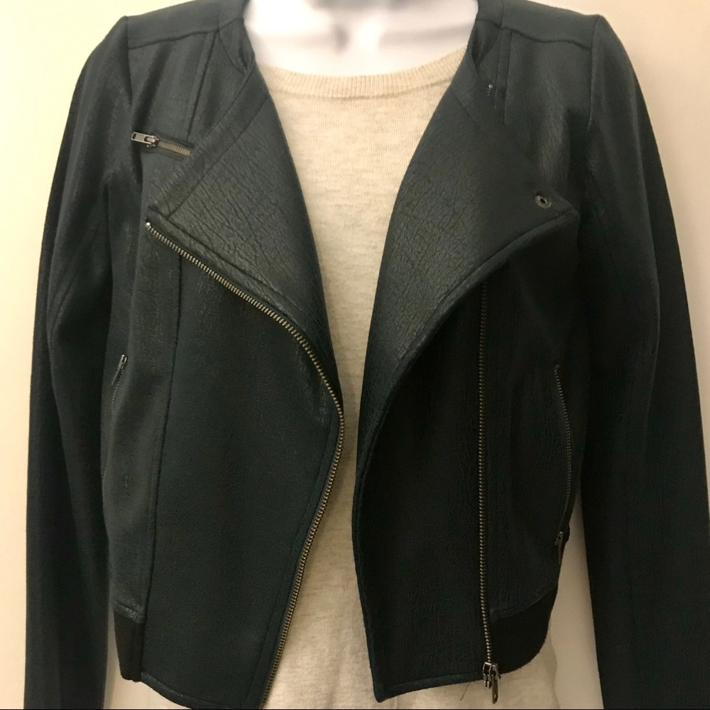 Jacket 🌹🌹🌹 - Picture 4 of 7